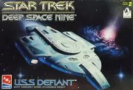 U. S. S. Defiant -U. S. S. Deffiant - "Star Trek : Deep Space Nine" [8255]