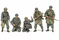 1/35德意志步兵SET(大戰後期)"迷你軍裝系列No.382"[35382]