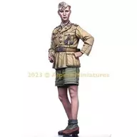 1/35 WWII German African Corps Armoured Unit Officer Resin Cast Kit [AM35310]