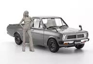 1/24 Datsun Sunny Track Long Body Deluxe w / Girls Figure [SP626]