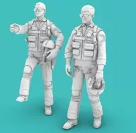 1/48 1960～1970年代 米軍パイロット 立姿勢1 (2体入) [RMA48007]