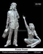 1/35 現用 フラワーパワー ヒッピーの男女セット(2体入) レジンキャストキット [Man35190]