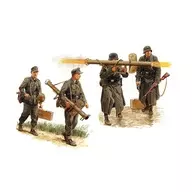 1/35 WW. II German Anti-Tank w / Panzer Schleck [DR6374]