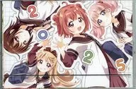 Yuri Yuru 2025 Calendário de desktop
