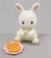 3. Shiro rabbit baby and rabbit waffle / plate "Sylvanian Families Baby Collection Baby Sweets Series"