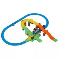 Let's play with Plarail Tomica! Railway crossing and freight train set