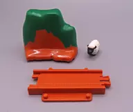 山付きレール+羊 「カプセルプラレール きかんしゃトーマス アニマル機関車に大変身!?編」