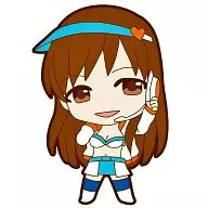 新田美波