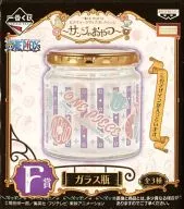 B. Fancy glass bottle "Ichiban KUJI ONE PIECE Picture Clip Collection ~ Sanji no Oyatsu ~" F Prize