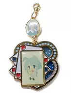 8.紫之創 「あんさんぶるスターズ! メタルチャームコレクション ワンダーランドシリーズ B」