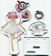 鹿目MARCH&KUZUBE亚克力挂件C92商品