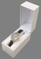 Longing Country Watch "100 sleeping princes & the kingdom of dreams"