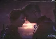A4 Poster : Black Widow & Hawkeye "Avengers / End Game" tóquio Comic-Con 2019 Limited