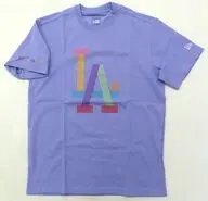 BTS(防弾少年団)＆ロサンゼルス・ドジャース Dynamite パフォーマンスTシャツ ラベンダー Sサイズ 「NEW ERA×BTS×MLB」