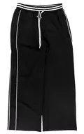 LE SSERAFIM Track Pants Black L Size "LE SSERAFIM Brand Merch."