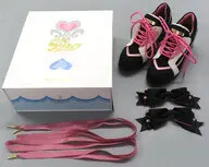 キュアブラック アイコニック ヒールスニーカー 34サイズ/22.5cm 「ふたりはプリキュア×MAYLA」