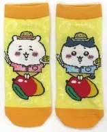 ちいかわ＆ハチワレ(マンゴー) キャラットソックス 22～25cm 「ちいかわ なんか小さくてかわいいやつ」 宮崎限定