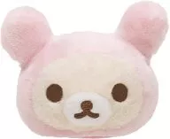 "Rilakkuma", um animal de pelúcia com bolo de arroz e algas.