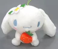 Cinnamon (sitting) strawberry Plush toy "Cinnamoroll"