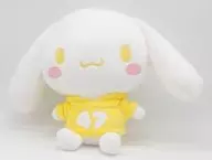 シナモン(イエロー) むにゅぐるみ(ぬいぐるみ/S) 「シナモロール」