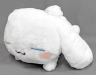 シナモン(目閉じ) ねころびふさふさBIGぬいぐるみ 「シナモロール」