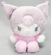 "Sanrio Characters", um animal de pelúcia que cura Kuromi.