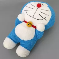 Doraemon : Super BIG Peluche "Doraemon" Round One Only