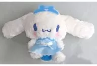 玉桂狗(大耳狗)USAMI护士毛绒玩偶1