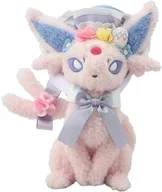 Effi Pokemon Botanic Easter Bicho de pelúcia "Pokémon" Pokemon Center Limited