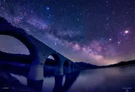 夢幻銀河大橋-天之川和Taushubetsu川大橋-發光拼圖300塊[03-878]