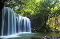 Sanación Sudare (cascada de Nabega, Kumamoto) Rompecabezas 1000 piezas [10 a 1349]