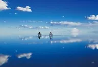 Lago Milagroso Lago Salgado de Uyuni - Bolívia "Cenário Ultramarino" O Menor Puzzle do Mundo 1053 Peças Super Pequenas [31-037]