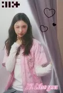 ユナ(上半身) レアシール 「ILLIT ツインウエハース」