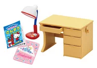 4. Studying at your favorite desk "Koi Sanrio Memories"