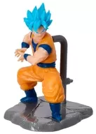 1.孫悟空(超サイヤ人ゴッド超サイヤ人) 「チョコサプ ドラゴンボール2弾」