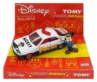 1/63 Nissan Cedric Police Car & Mickey 「 Disney Character Actor Tomica Edition 」