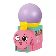 3.ポッポちゃん 「ボールでPON!アンパンマン」