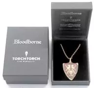 Bloodborne (Bradborn) x TORCH TORCH es un modelo regular de colección de plata (collar) de Cain.
