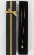 The Christmas present necklace from Butler Boschi Arinas "Devil Butler and Black Cat" Studio Wasabi SHOP order production limited