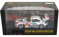 1/43 Hatsune Miku Good Smile BMW Z4 2011 SUPER GT Series GT300 Class Champion #4 (branco x esmeralda x rosa)