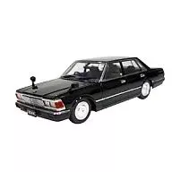1/43 430 Cedric 4 puertas Sedan 200E GL Late Type (Black) [0087800]
