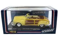 1/43 Chrysler Town & Country 1947 (Yellow) [36222]