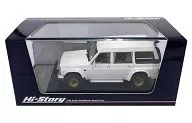 1/43 NISSAN SAFARI エクストラバン・ハイルーフ グランロード 1987(ホワイト) [HS115WH]
