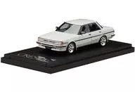 1/43 トヨタ クレスタ GT Twin Turbo GX71 カスタムバージョン(スーパーホワイトII) [PM43109SW]