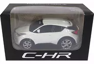 トヨタ C-HR(ホワイト) プルバックカー