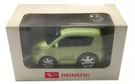 ダイハツ ブーンルミナス(ライトグリーン) プルバックカー