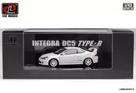 1/43 ホンダ インテグラ タイプR (DC5)(ホワイト) [LCD43008-WH]