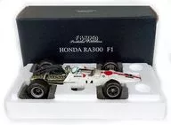 1/20 HONDA RA300 F1 #14 (branco) "Premium Collection"