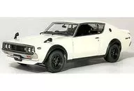 1/18 Nissan Skyline 2000 GT-R KPGC110 (blanco) [KS08255W]