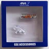 1/400 tóquio Airport Transport Co., Ltd. Ramp Bus and Step Car, Two Sets [GSE40109]